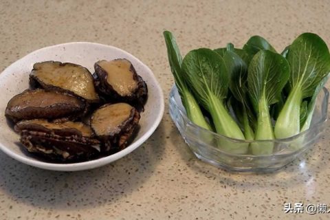 鲍鱼捞饭的做法，精致美味，海鲜与米饭的完美融合