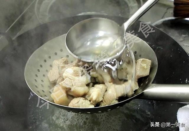 羊肉的做法：五花八门的羊肉做法，一次get饱满口感