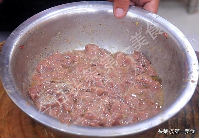 羊肉的做法：五花八门的羊肉做法，一次get饱满口感