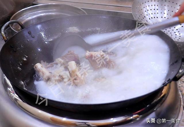 羊肉的做法：五花八门的羊肉做法，一次get饱满口感