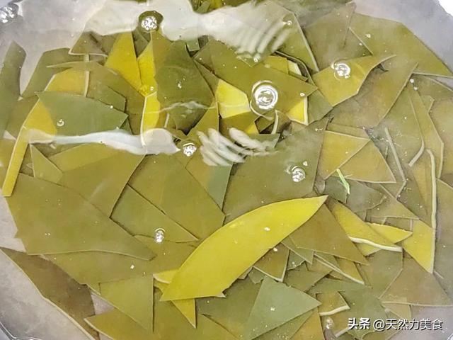 排骨汤怎么炖好吃：制作美味排骨汤的技巧和窍门分享