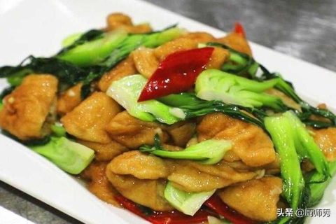 厨师长教你做：青菜面筋泡，掌握这个关键，青菜碧绿不变色